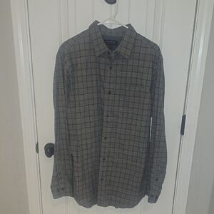 Banana Republic Gray Casual Button Down Shirt